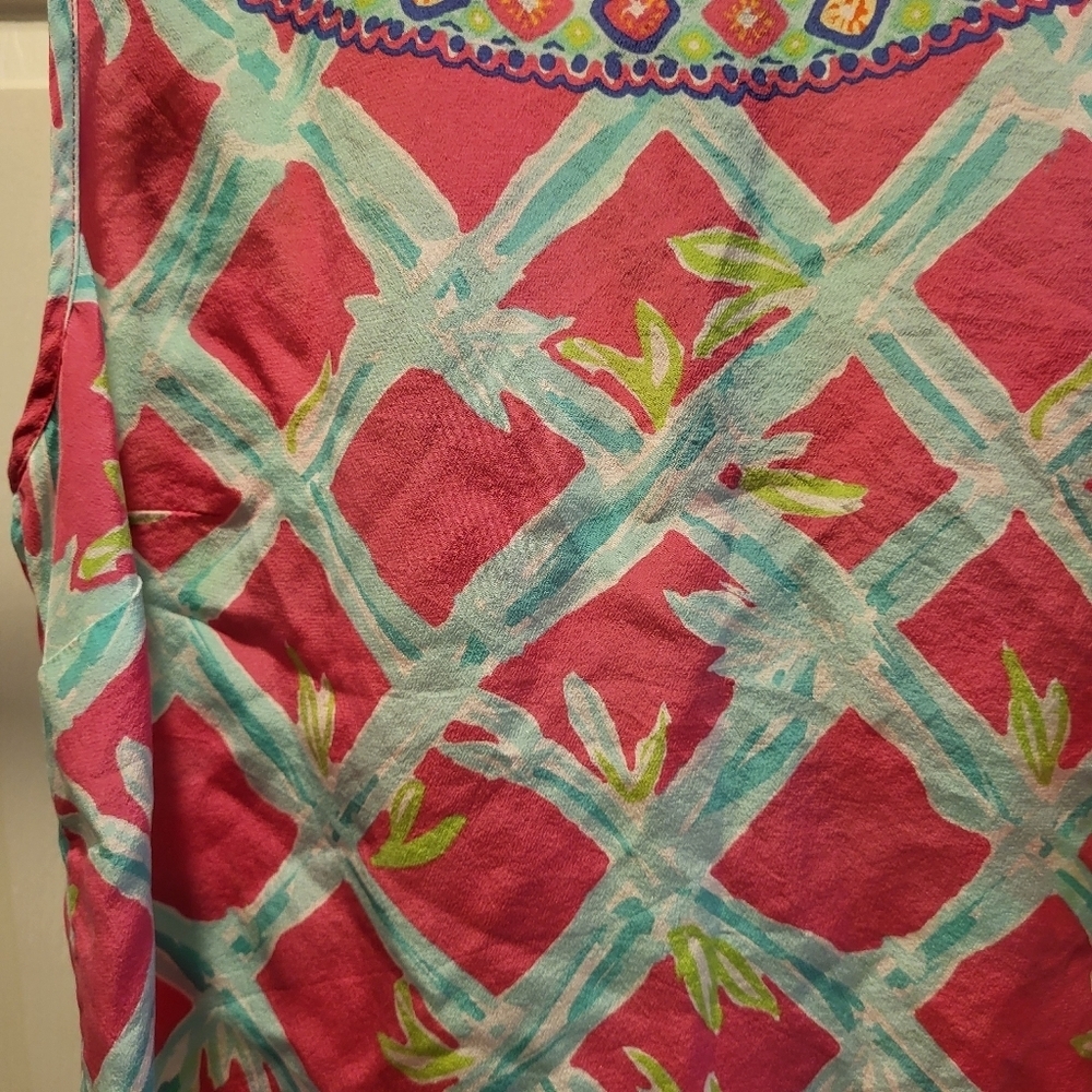 Lilly Pulitzer Iona Shell 100% Silk Sleeveless Button Back Shirt Pink Size Small - Picture 3 of 8
